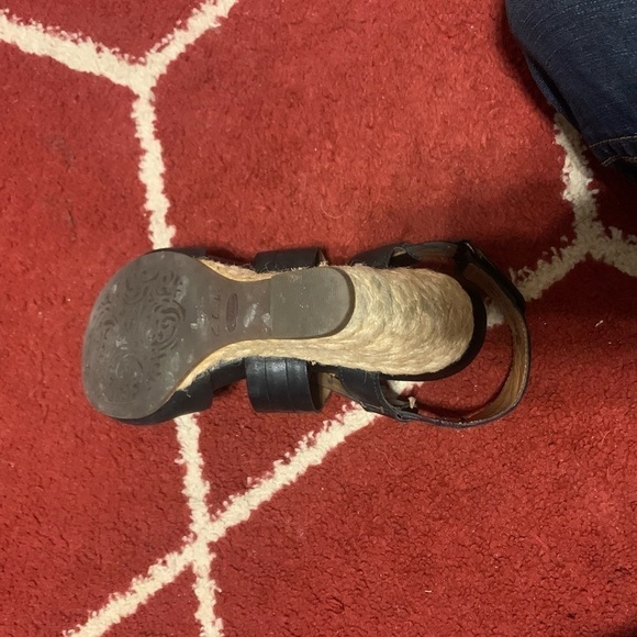 Clarks Artisan black wedge sandals size 6.5 EUC 3 inch heels - Picture 12 of 13